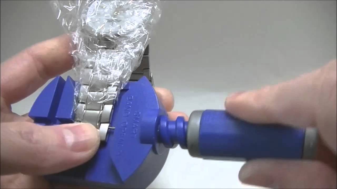カシオ腕時計 リニエージ LIW-130TDJ-7A2JF のベルト調整動画