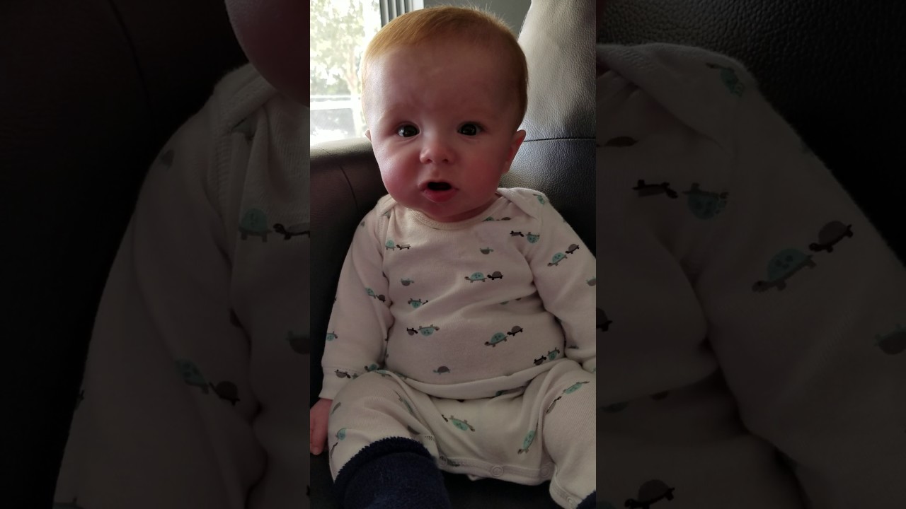 Liam says da da da 6 months