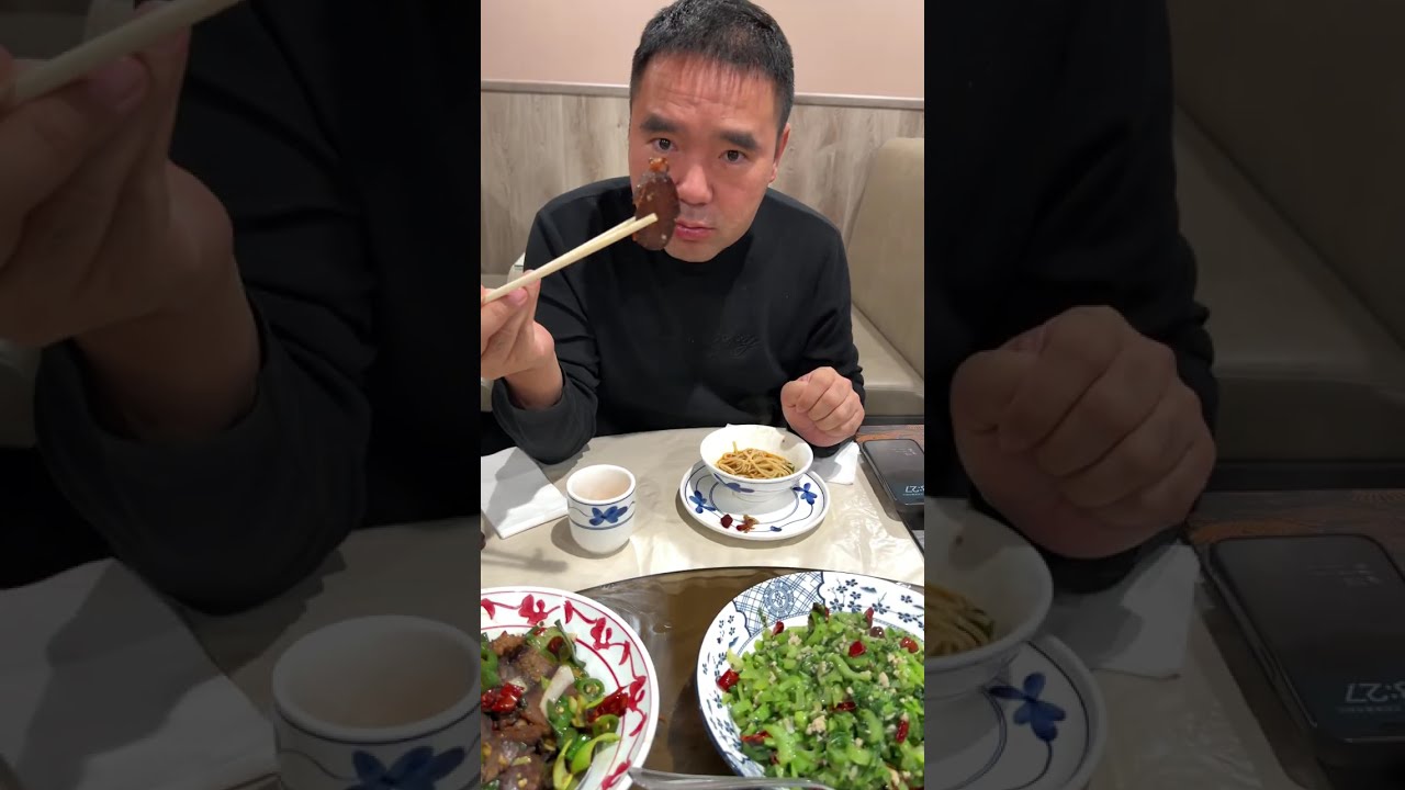 在拉斯维加斯探店；洞庭春