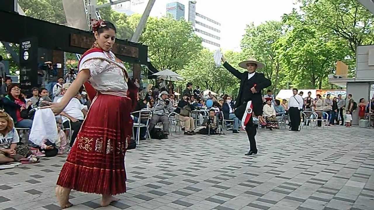 Marinera en Japon Ana Y Jose Suhara
