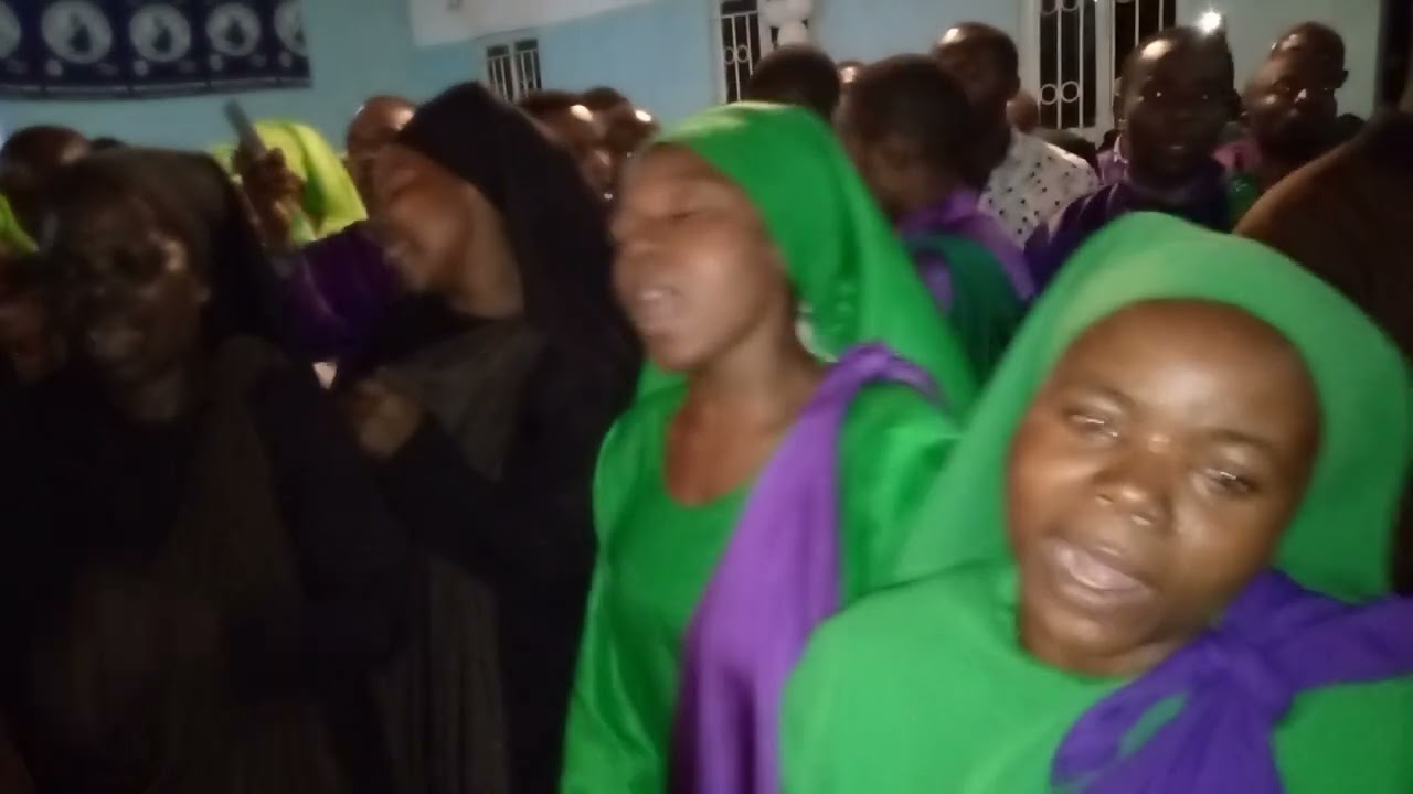 Bana bakwa Shikulu na Mama basokoloka kuli ifwe