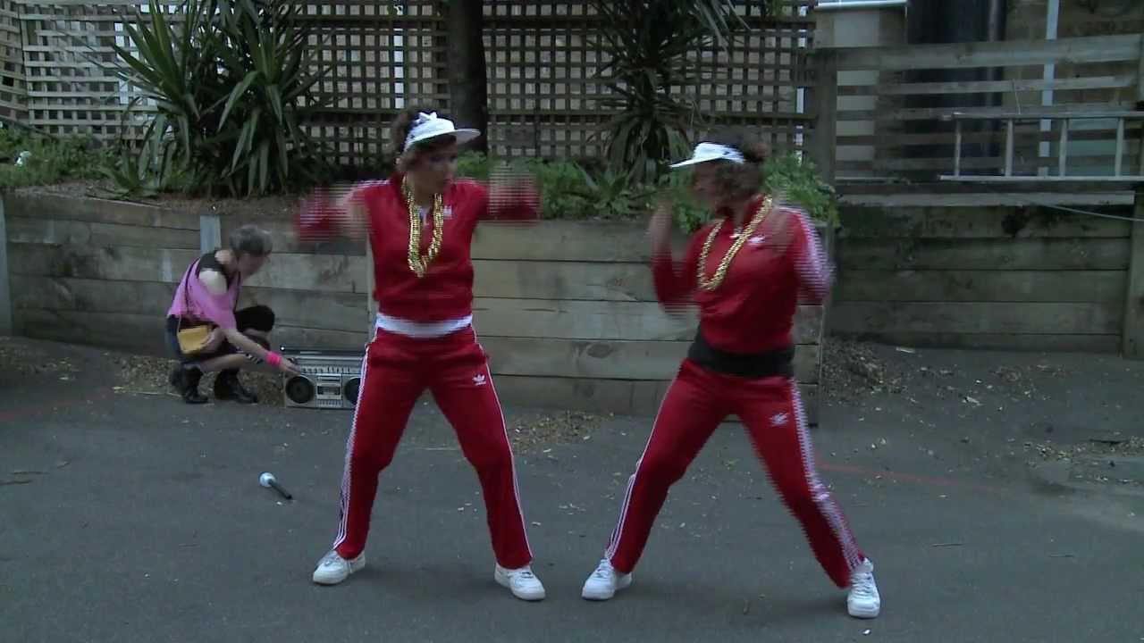 Push It (a dance routine)