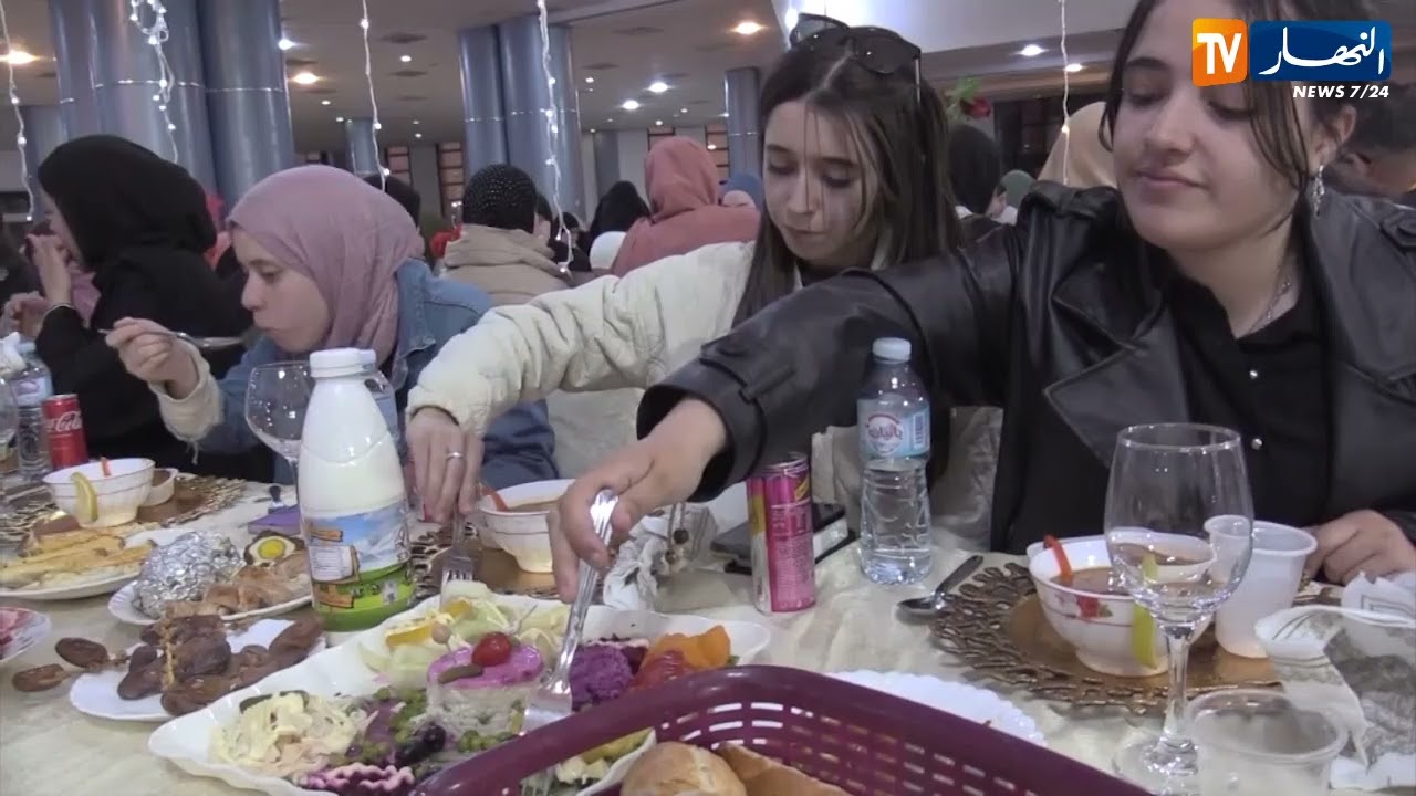 سطيف: الإقامة الجامعية خثير العياشي تنظم إفطارا للطالبات المدرسة العليا للأساتذة