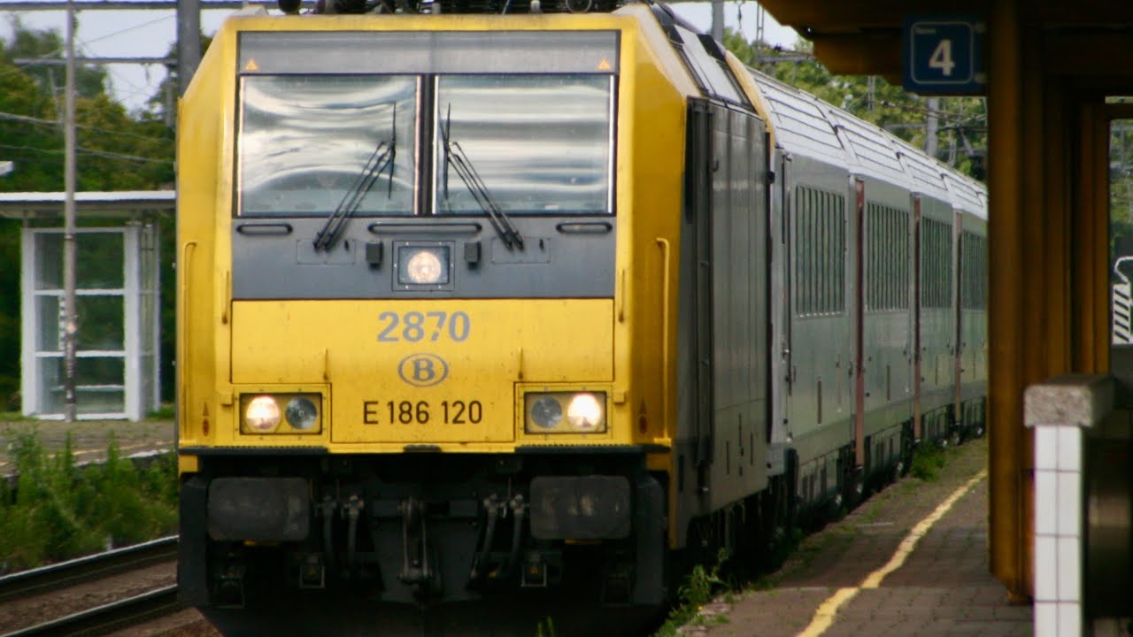 BUSY Trains At Mechelen-Nekkerspoel