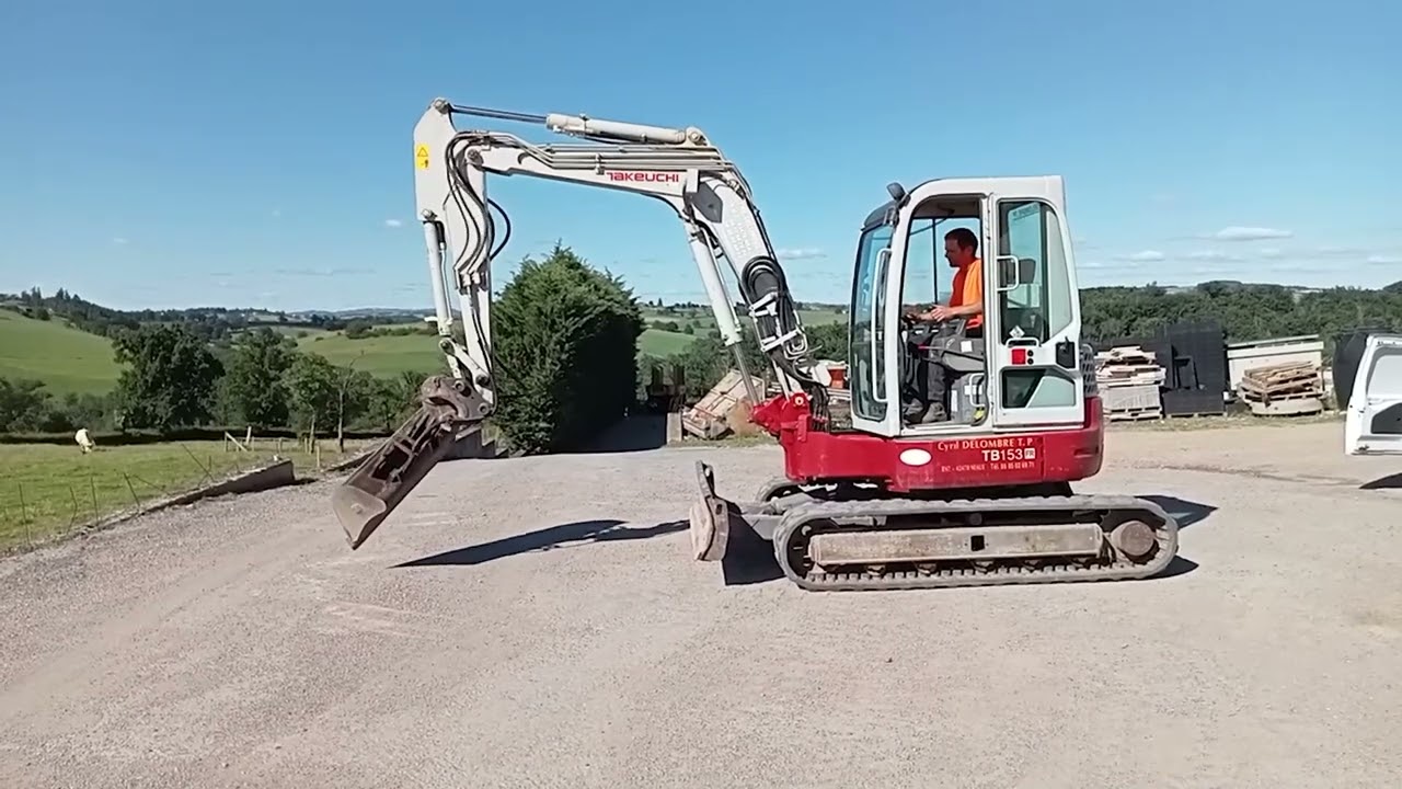 Used 2017 - Takeuchi TB 153 FR | Used Mini Excavator under 7t | equippo.com | Used heavy equipment