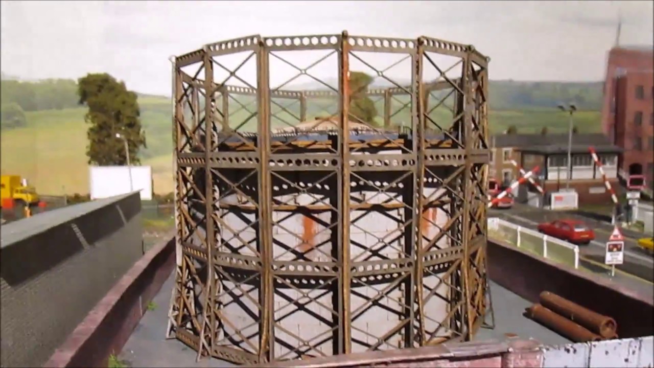 OO gauge GASOMETER PROJECT