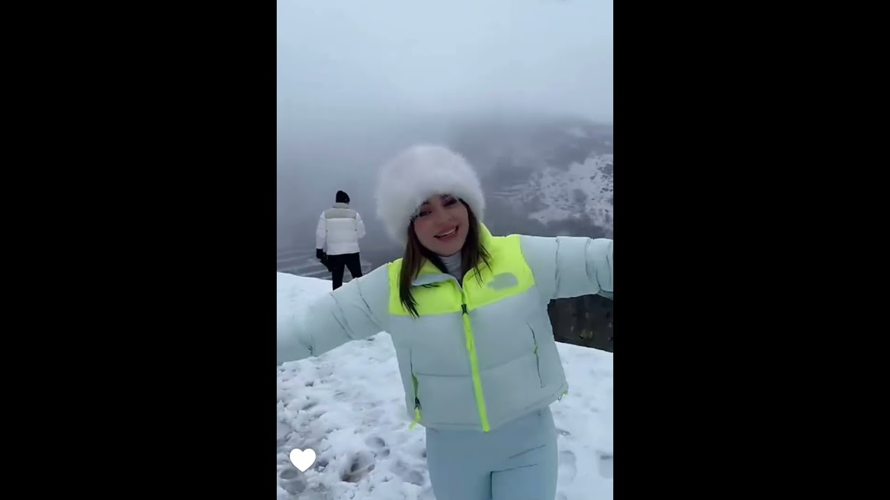 بيسان ومحمود يلعبان ثلج في جبل لبنان 😆❤️