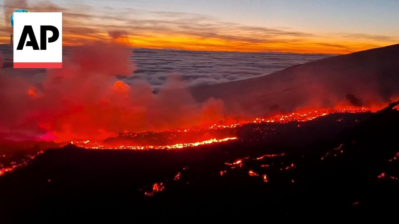 Italy's Mount Etna erupts in dramatic fashion, disrupting air travel