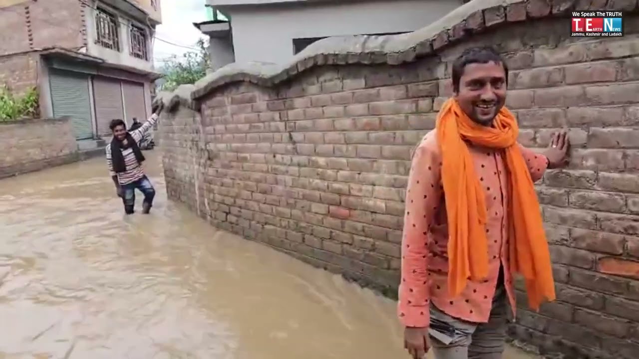 Flash Floods Hit Tailbal Srinagar | Homes & Roads Submerged After Relentless Rainfall