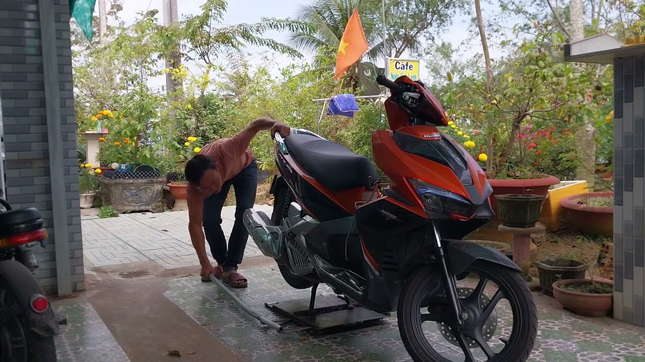 bàn nâng rửa xe không cần lắp đặt