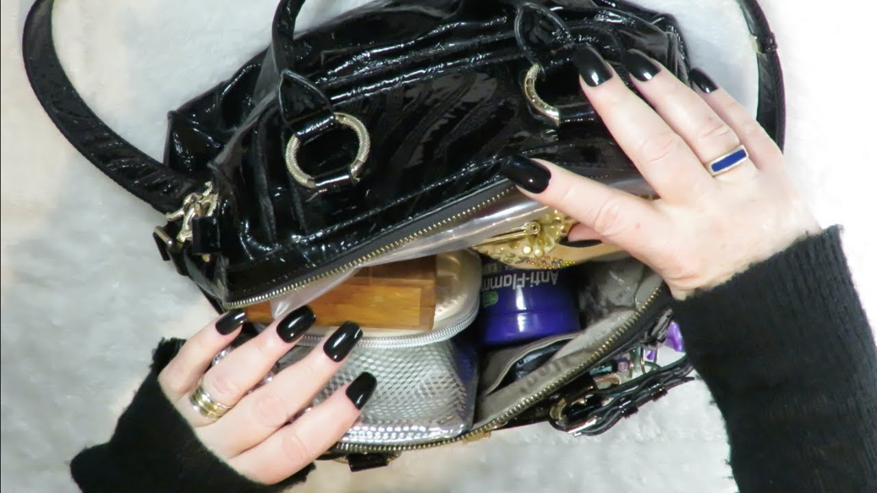 ASMR What's in My Bag / Patent Leather / Rummaging / Gripping / No Talking