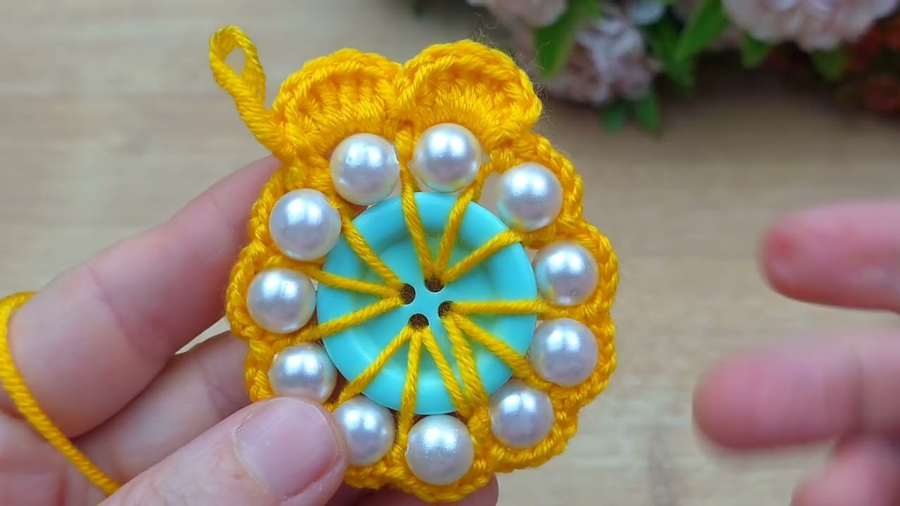 oh my god !** this is incredible ,,, you will love this idea ... great idea#crochet #knitting