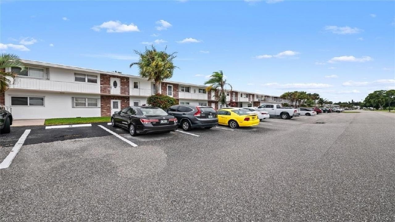2750 W Golf Blvd, Pompano Beach, FL Presented by Desare Kohn-Laski.