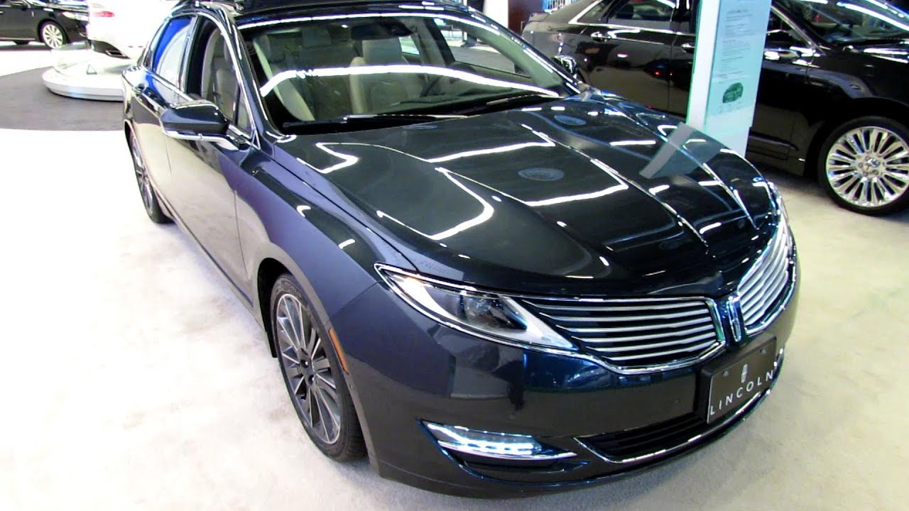 2013 Lincoln MKZ 3.7AWD - Exterior and Interior Walkaround - 2013 Montreal Auto Show