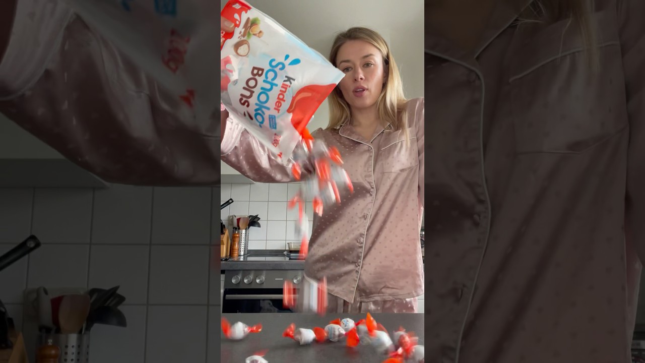 Kinder Schoko-Bons Iced Coffee? ☕️🍬 #coffee #asmr #mukbangs #tutorial #diy #choco #kinderchocolate