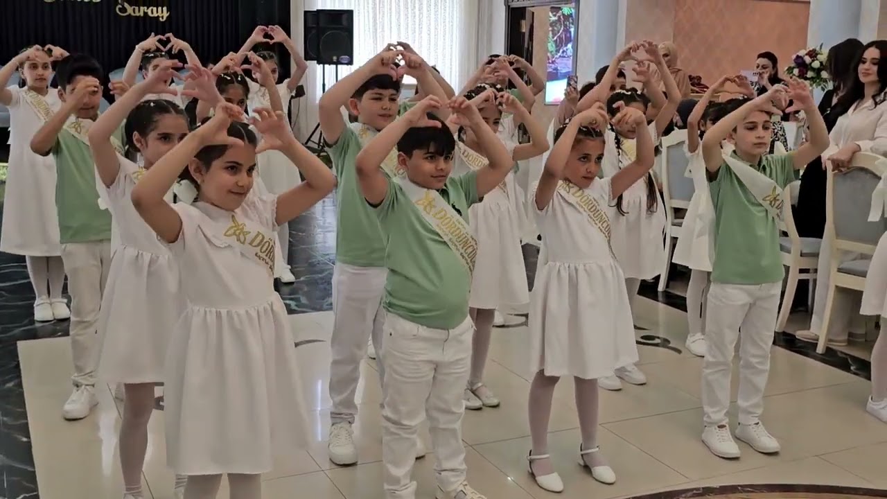 4 cü sinif məzun