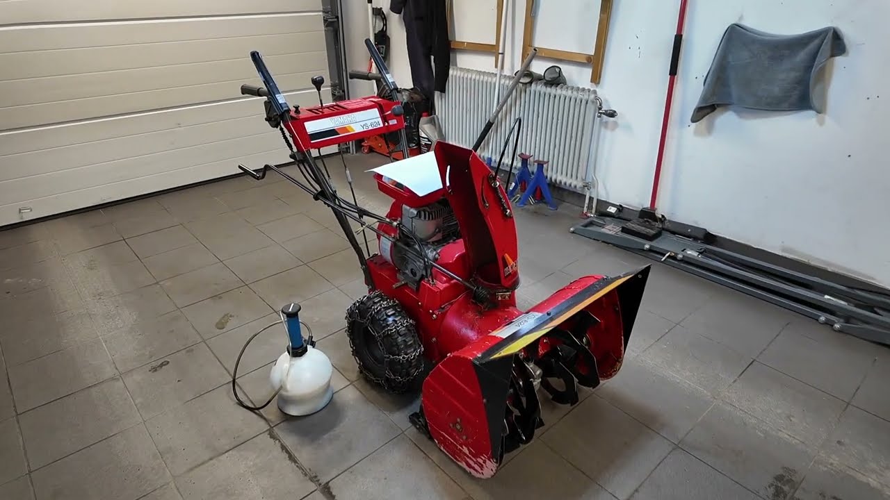 Oljesug, får man ut all olja? Kollar med endoskop. Oljebyte Yamaha YS 624 Snöslunga