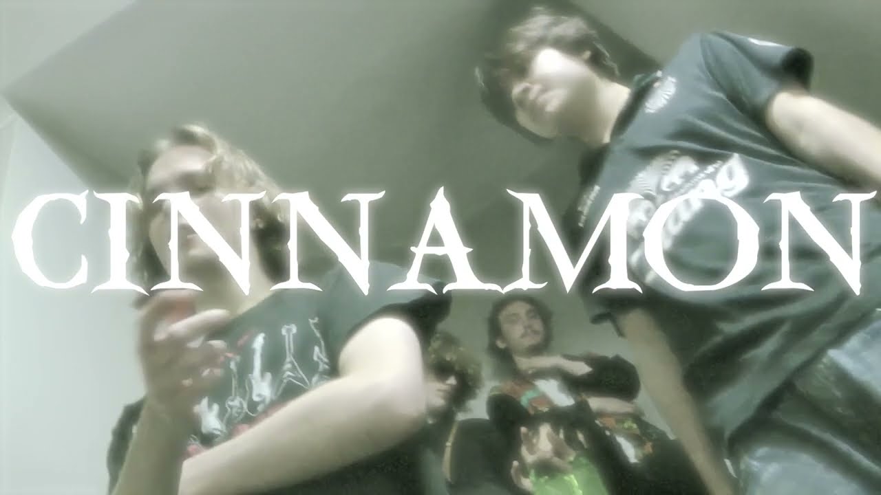 100yen x grujner - cinnamon (shot & edited by @broderlo121)