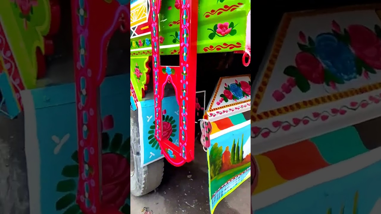Pakistan truck art 