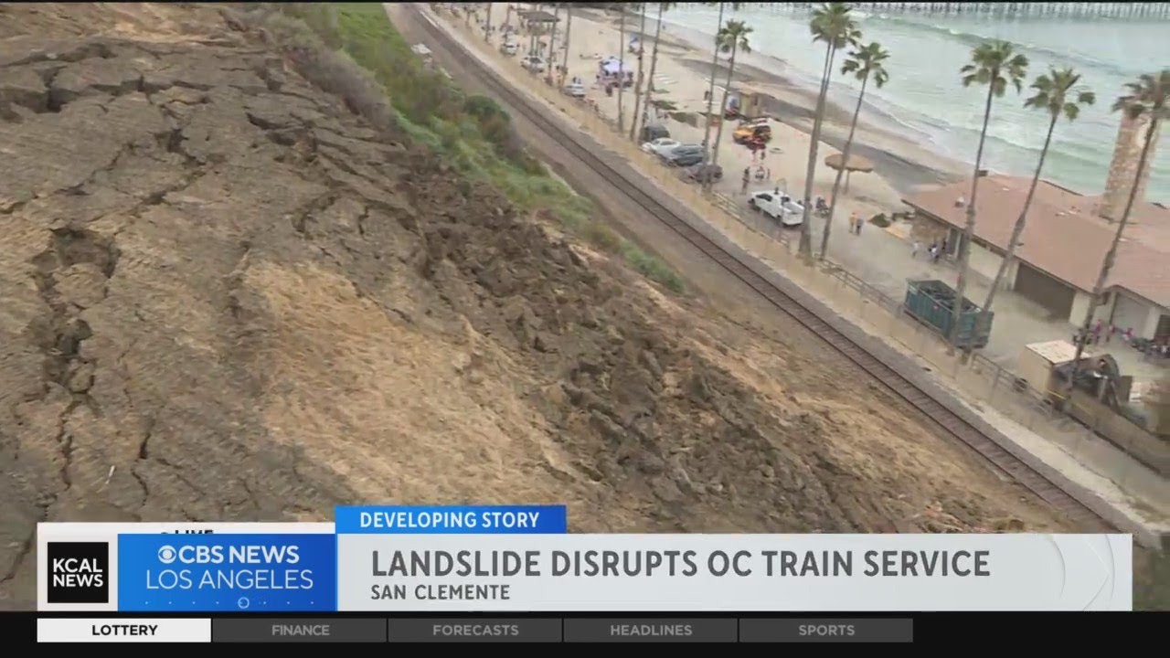 San Clemente landslide closes Orange County Line tracks