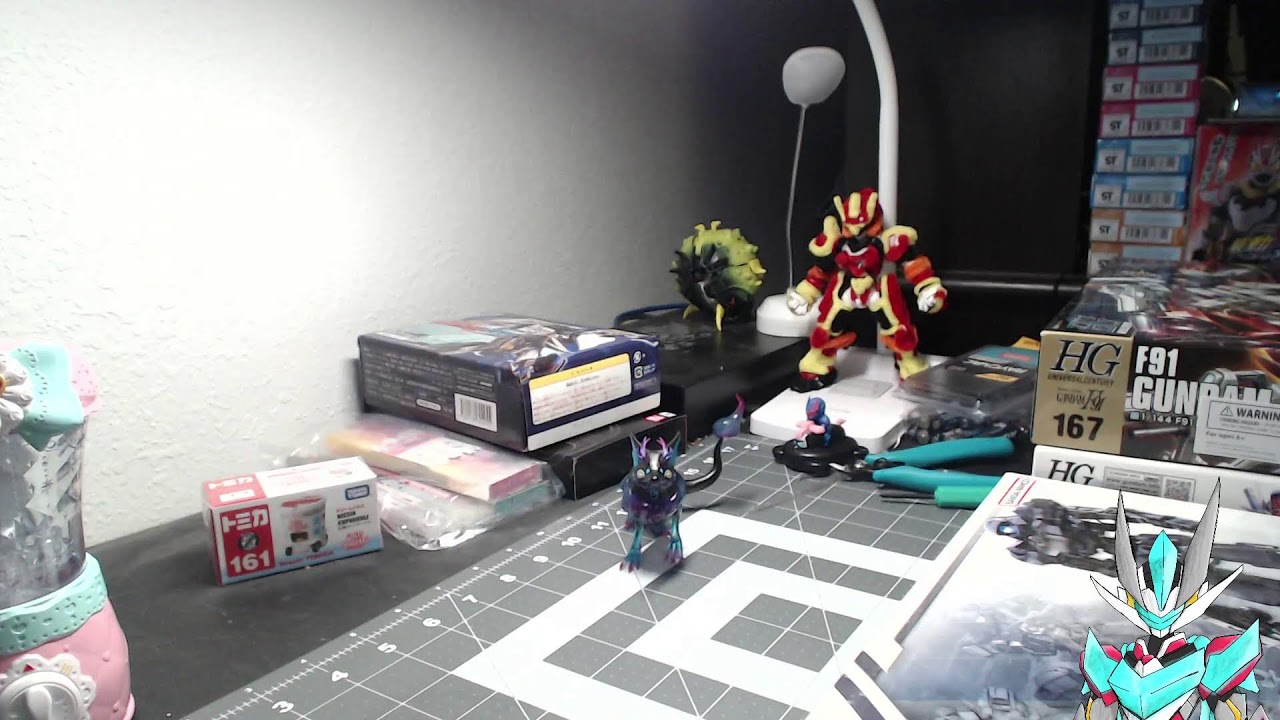 Zryken Streams: The First step....  To live unboxings