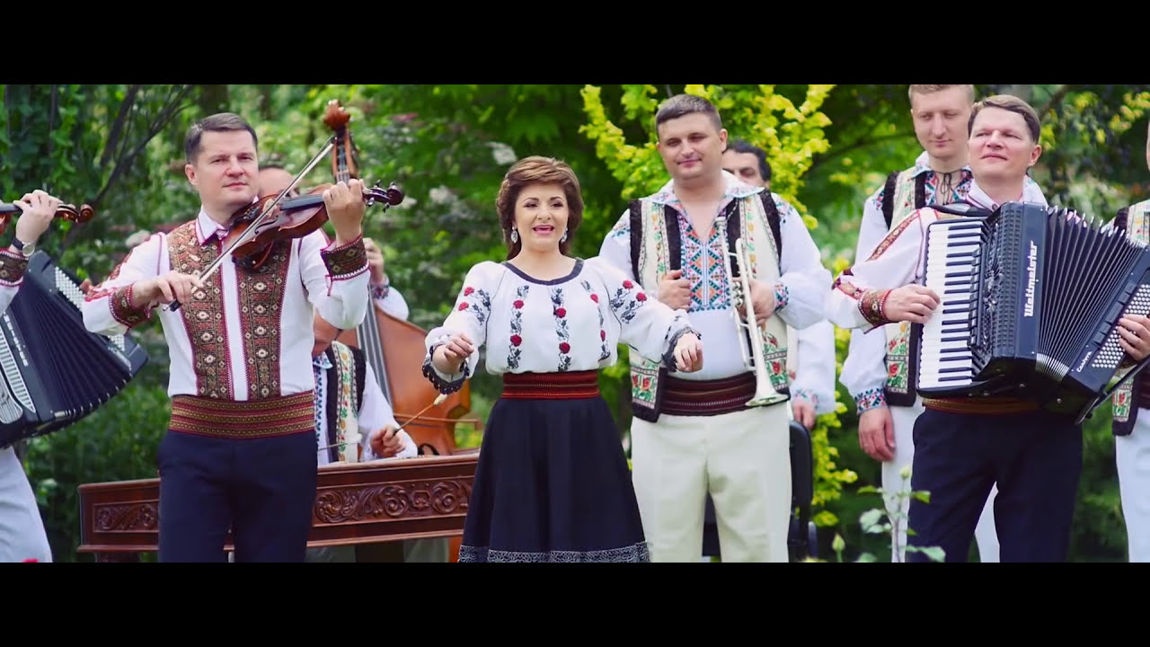 Cristina Ceauş & Fraţii Ştefăneţ  - Joaca lume horele