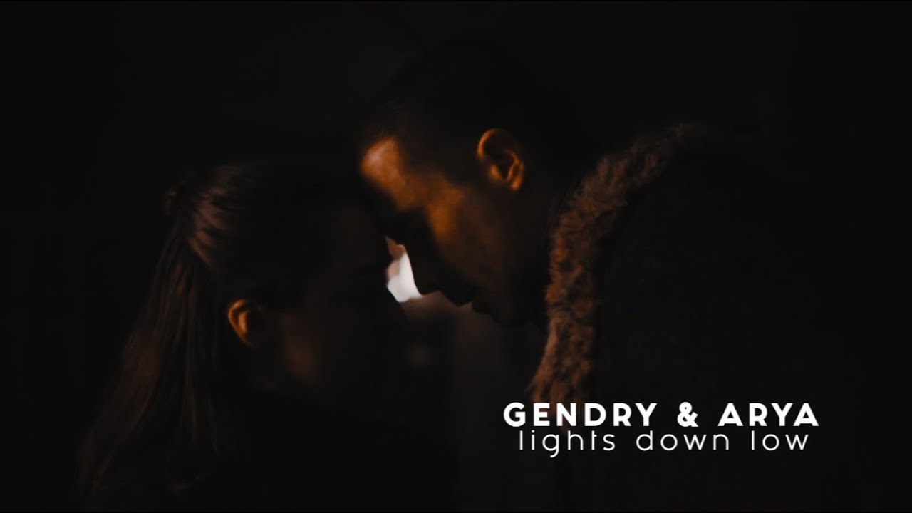 Arya & Gendry | Lights down low [+8x02]