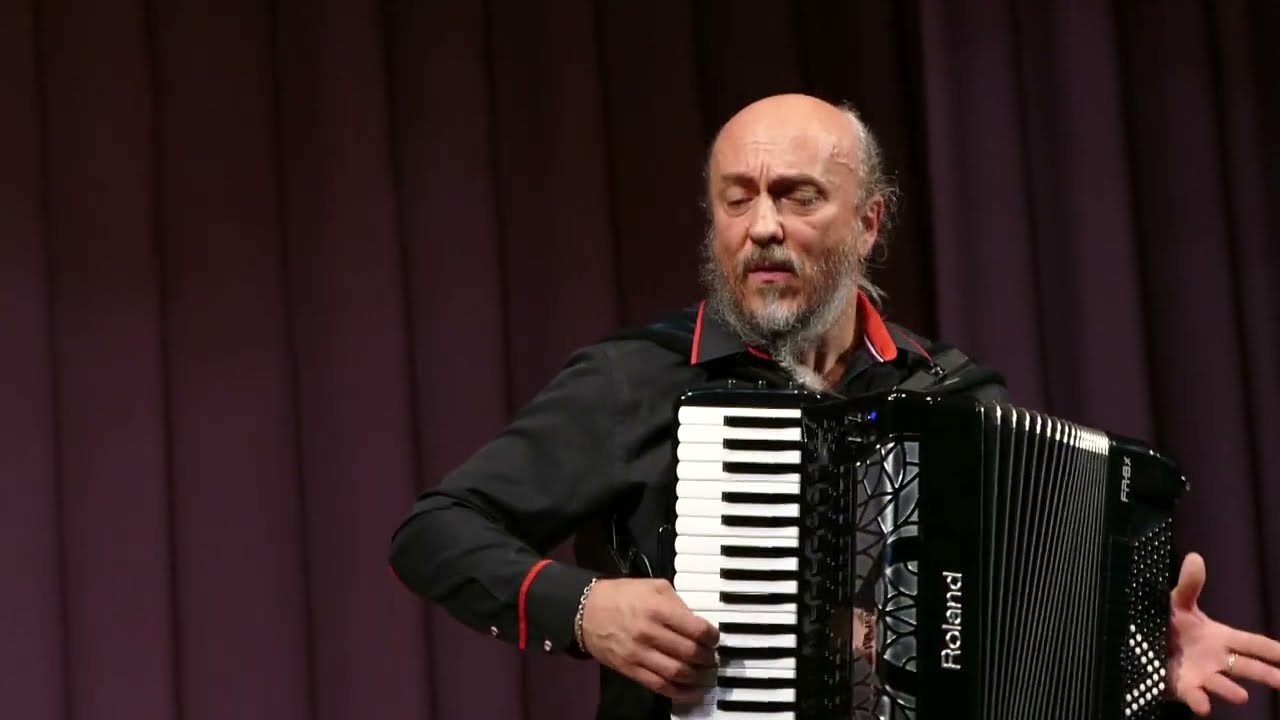 Concerto pour une voix (Saint-Preux), V. Ushakov