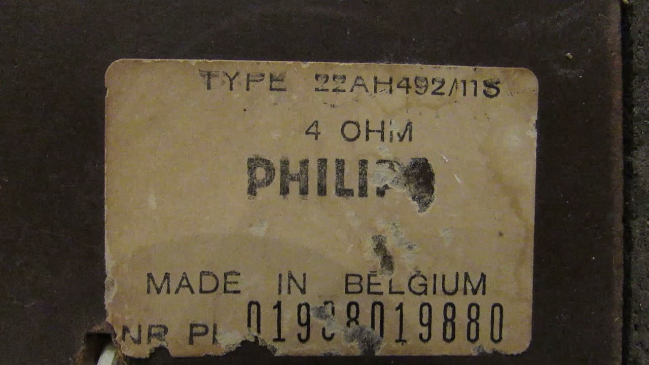 Listening and Testing Philips Speakers 22 AH 492/11S ( 1979 )