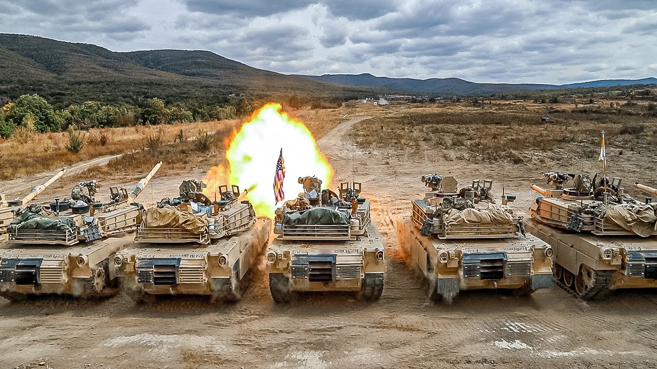 U.S. Army&rsquo;s Advanced M1A2 Abrams Main Battle Tanks Unleash Massive Firepower