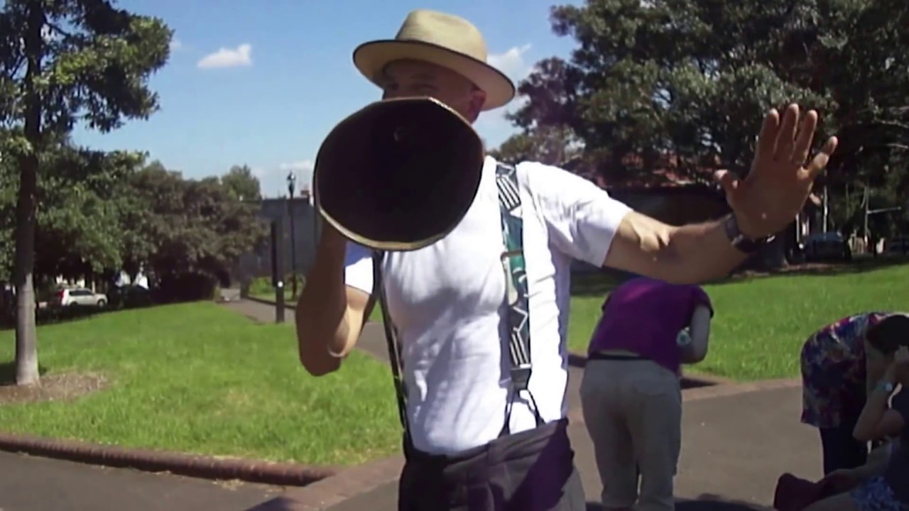 Megaphone singing - 1920's style - All That Jazz Band - C C Rider in Newtown