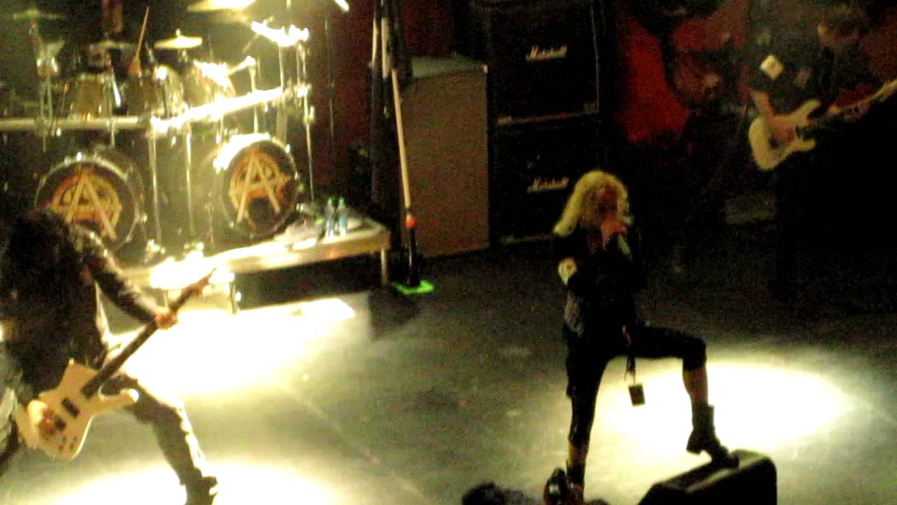 ARCH ENEMY - Khaos Overture/ Yesterday Is Dead and Gone (LIVE @ Club Nokia 9-27-11)