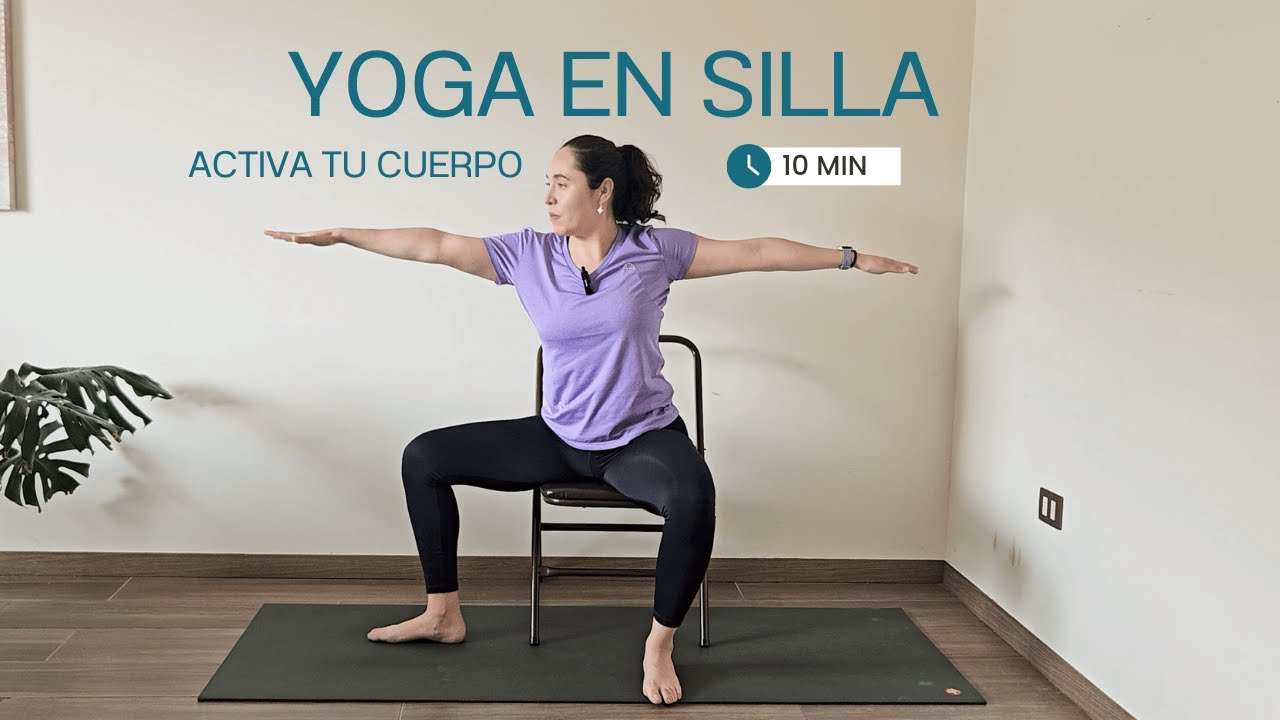 Clase rápida de yoga en silla para sentirte mejor