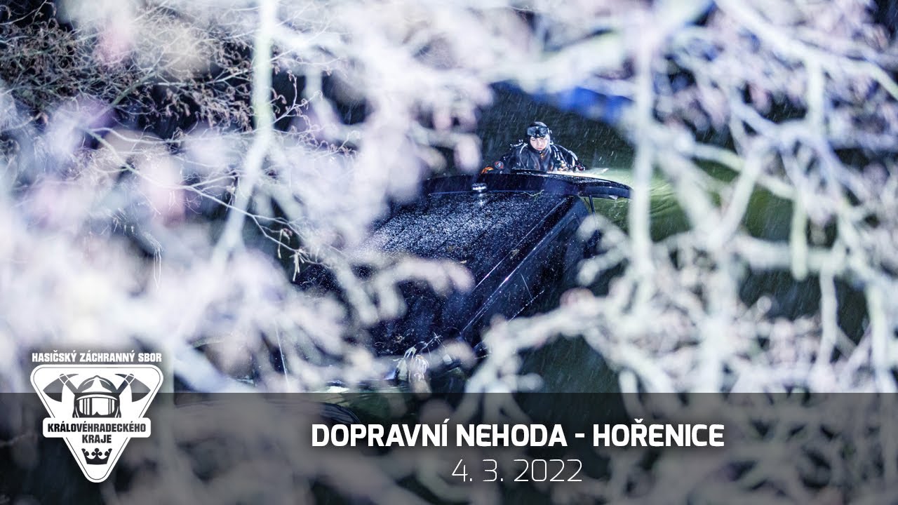 4. 3. 2022 - Dopravní nehoda OA do řeky, Hořenice