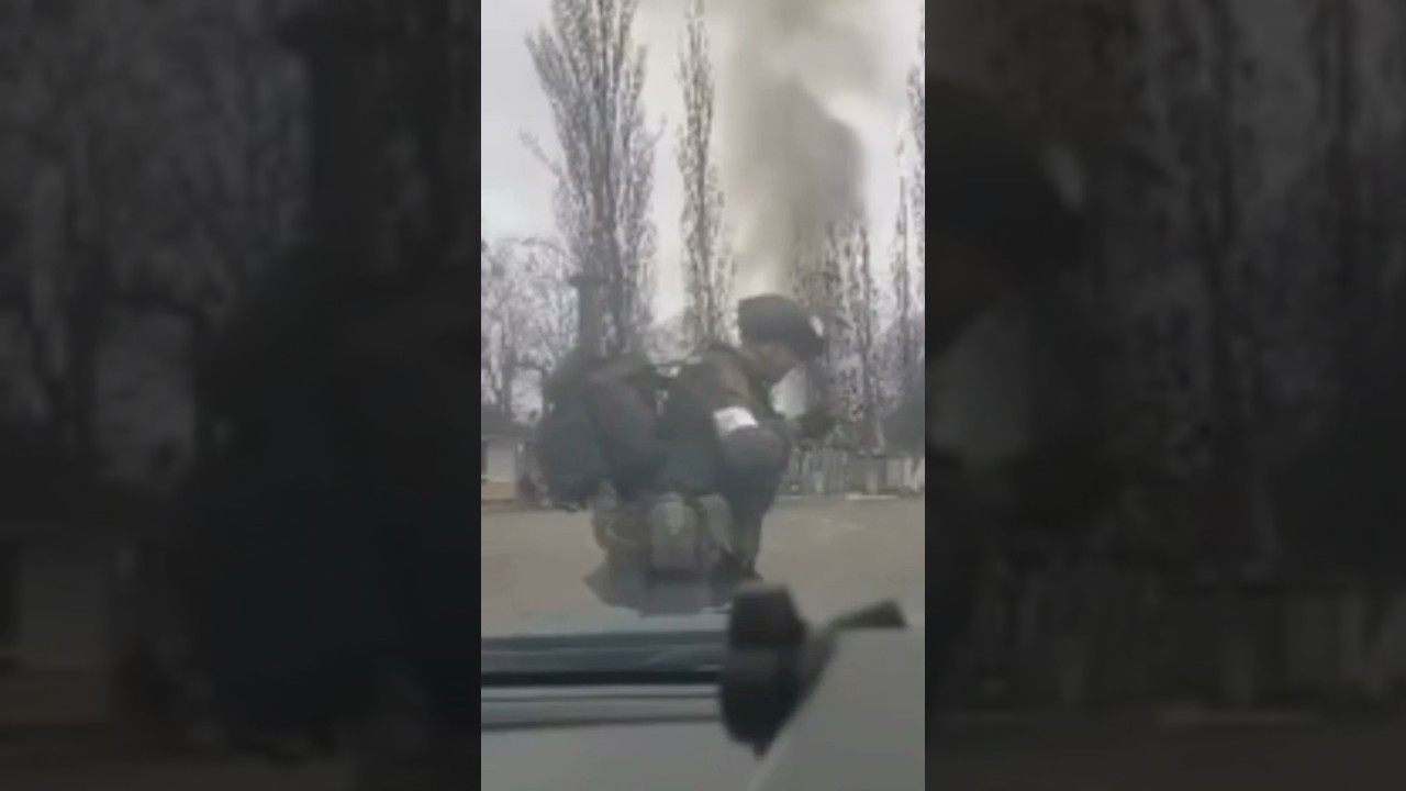 Гостомель 24.02.22 мужик не понял, что это не ВСУ, а русские десантники #сво #гостомель