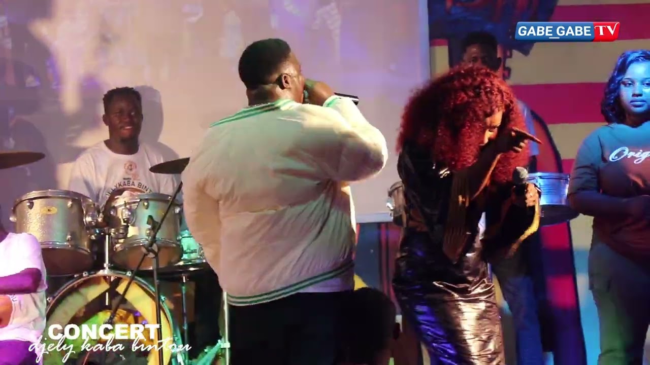 AICHA KINDIA, OUSMANE PAIKOUN, ZEE LELOUMA AU CONCERT LIVE DE DJELYKABA BINTOU au nimba palace
