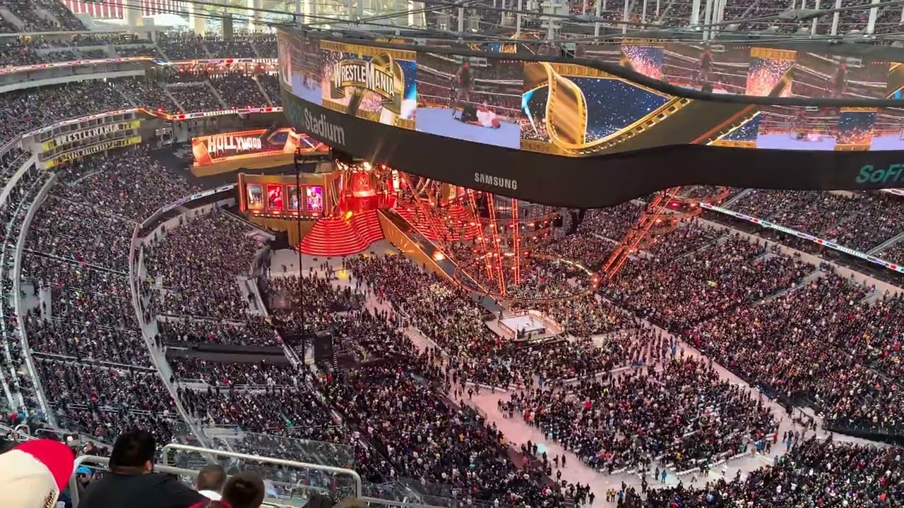 Wrestlemania 39 | Shane McMahon Returns & Snoop Dog Defeats The Miz | Crowd Reaction