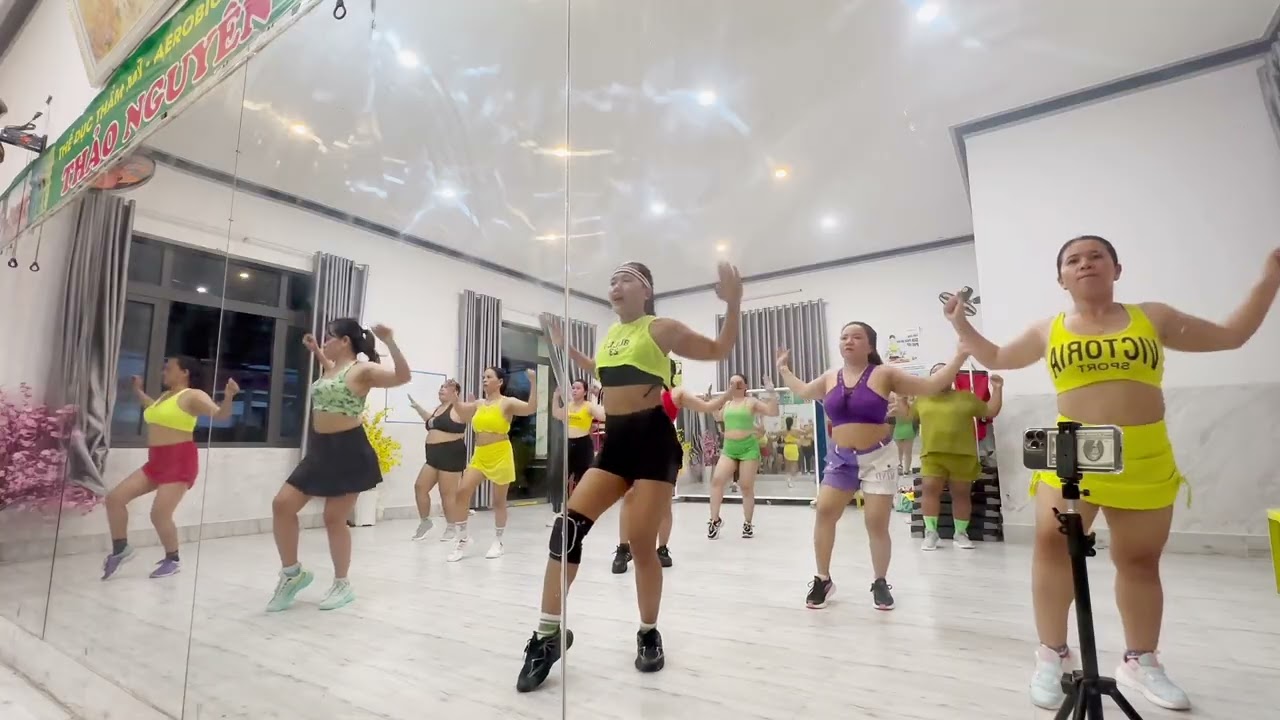 Bài Aerobic tổng hợp giảm mỡ hiệu quả/ Thảo Nguyên Aerobic 