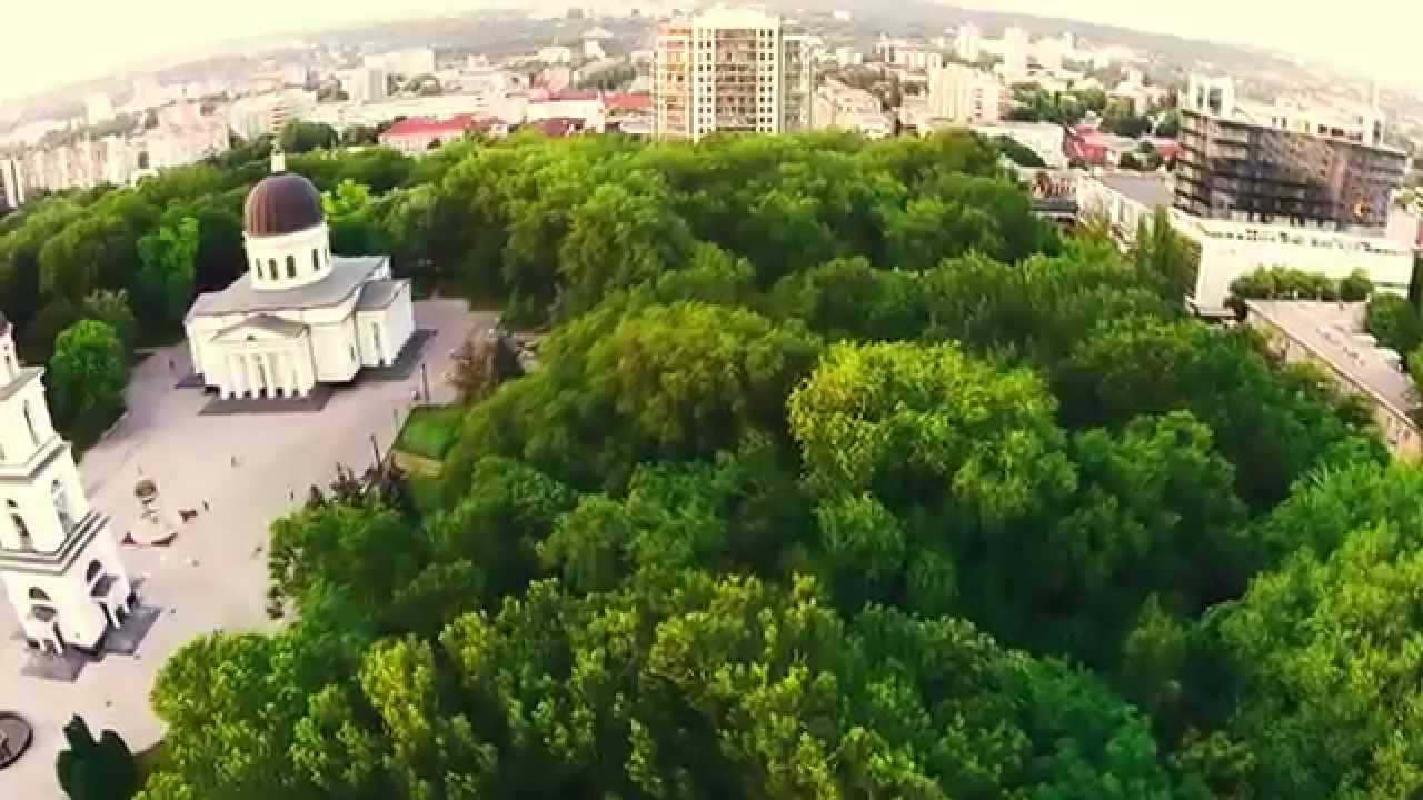 Summer in Moldova. Vara in Moldova.
