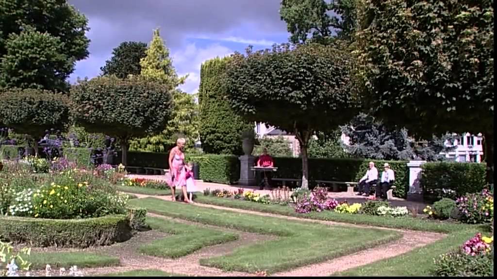 Petite Camille par Maurice PAROUTY et ses amis