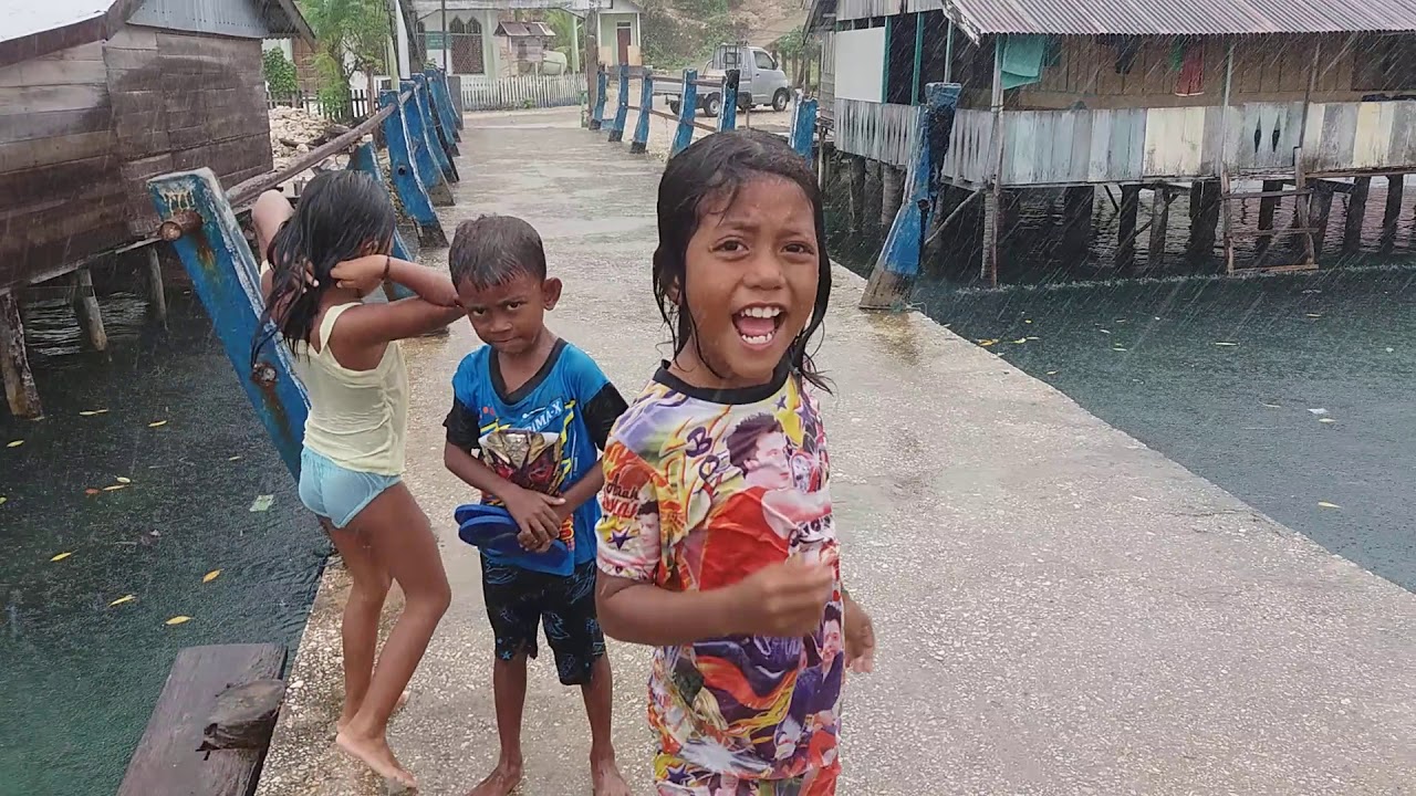 anak bajo Banggai Laut