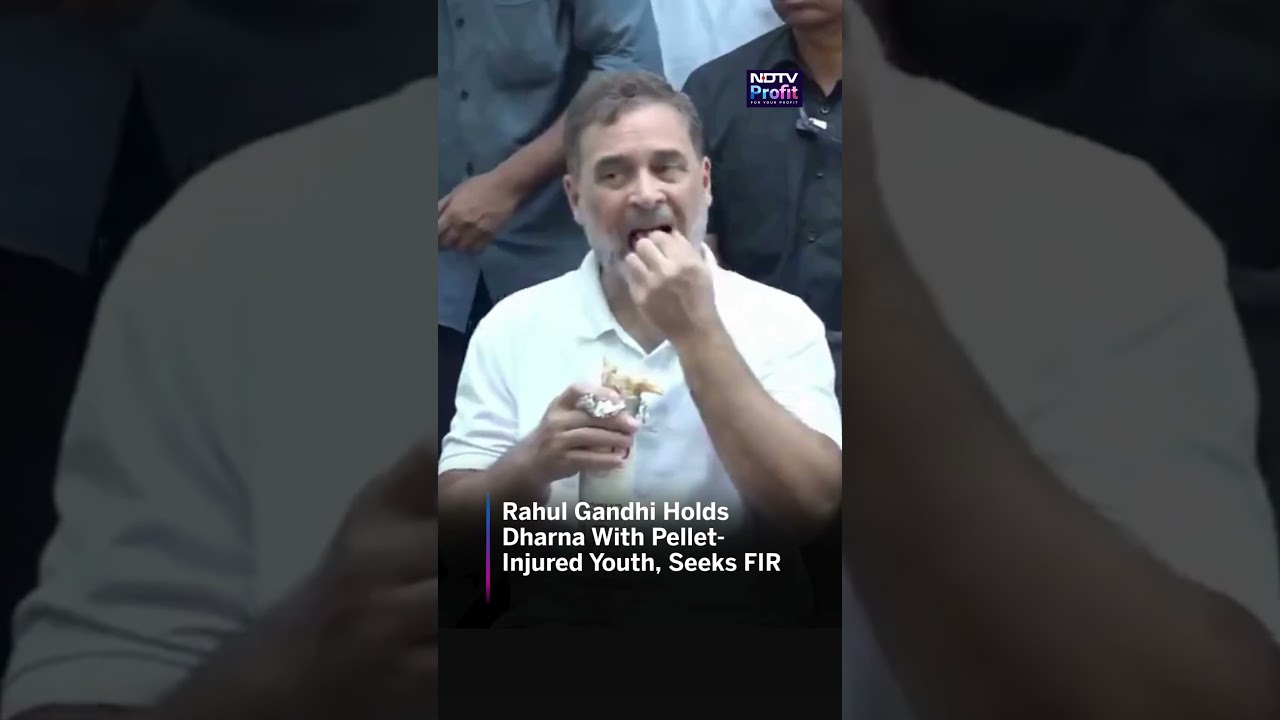 Watch: Rahul Gandhi Holds Dharna With Pellet-Injured Youth, Seeks FIR | #shprts