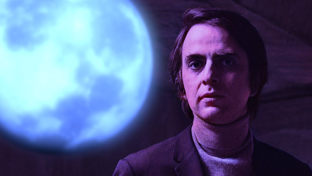 EEUU QUISO BOMBARDEAR LA LUNA, SAGAN LA SALVÓ