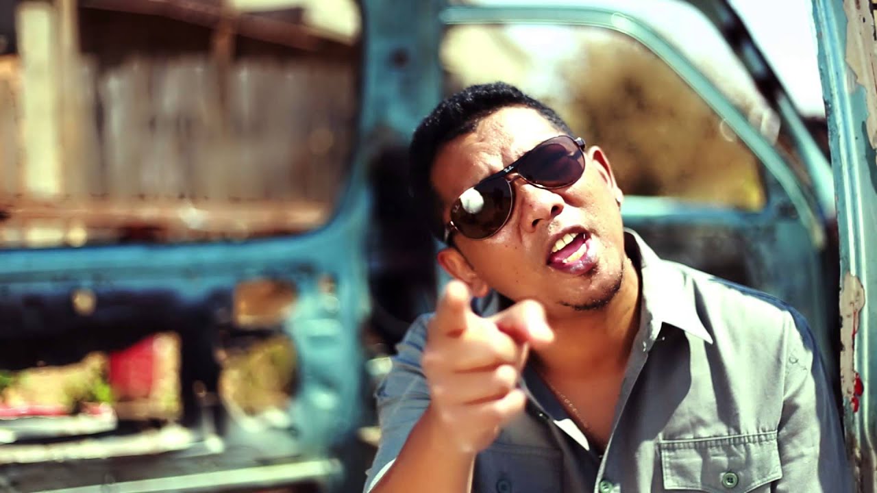 PIRINA - Tomi Dadarozy ft Mr Sayda'n'Pit L&eacute;o [by One One Zero Film] offishal vid&eacute;o