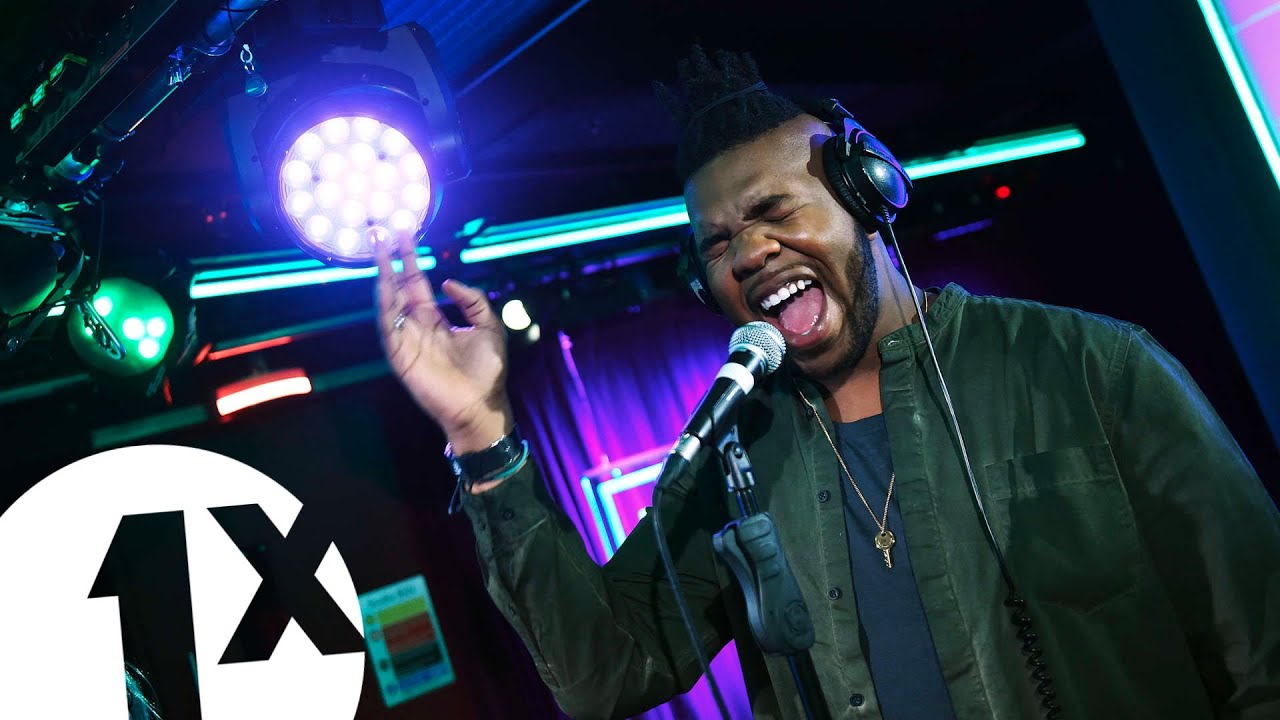 MNEK covers Bobby Brown's Two Can Play That Game in the 1Xtra Live Lounge