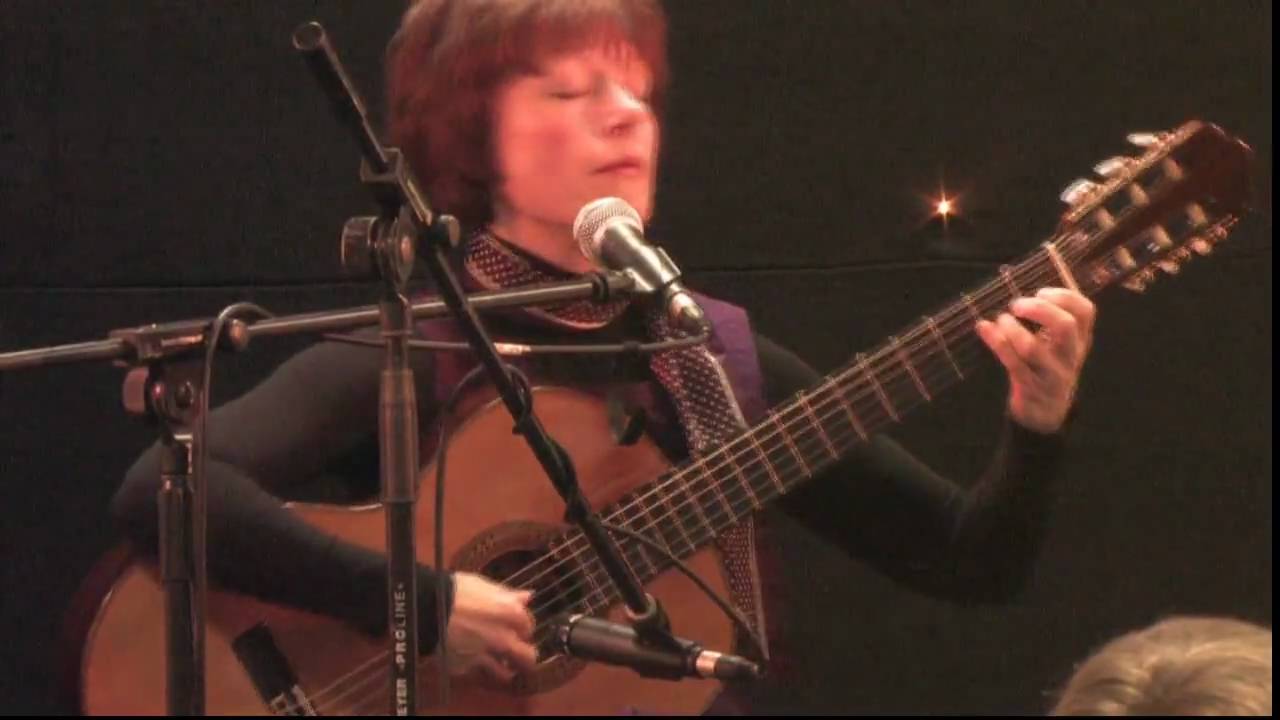 Yvonne Bloor - Un dia de Noviembre