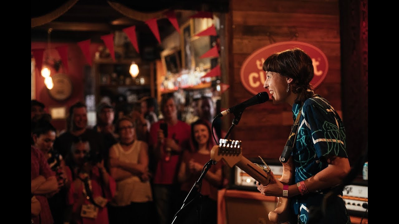 Stella Donnelly wins over new fans at SXSW