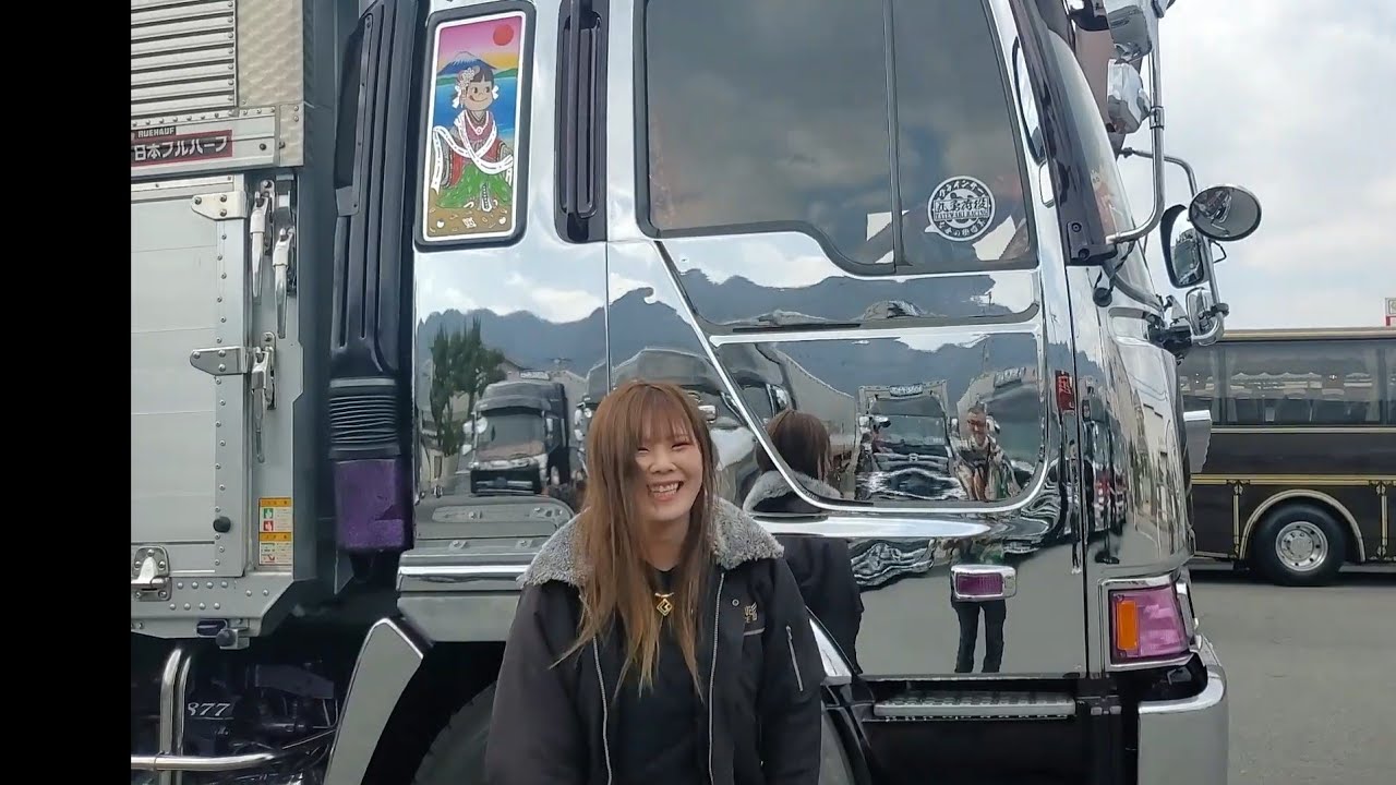 【♥️なっちゃん♥️】DX帰りの🚚💨なっちゃん♥️#ラグビーのまち東大阪#マーキング#トップライン#ドルフィン #v8 #走れなっちゃんのv8#ペコちゃん#2号線が好き#アートカンパニー#たくへぇ