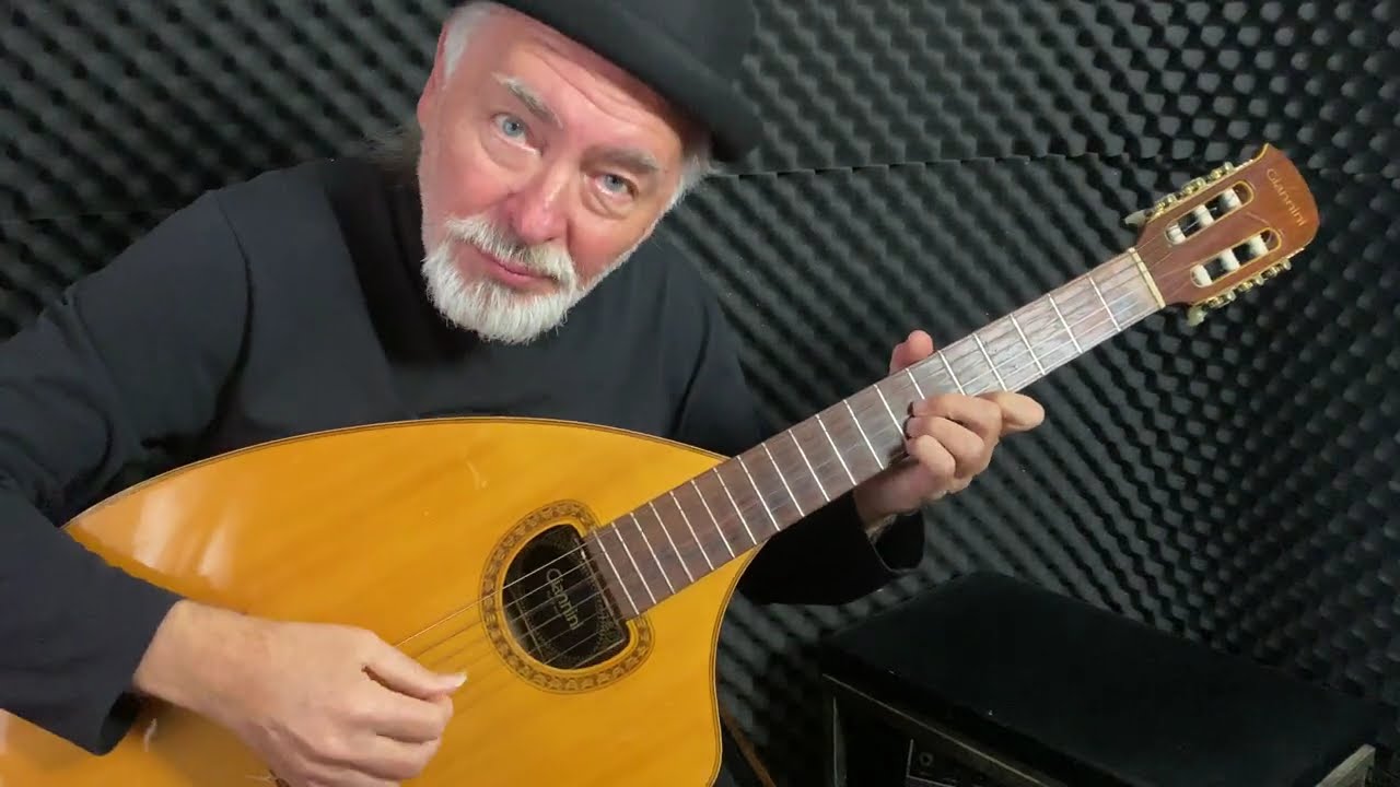 Cuban Dance on Brazilian Guitar - solo de viol&atilde;o
