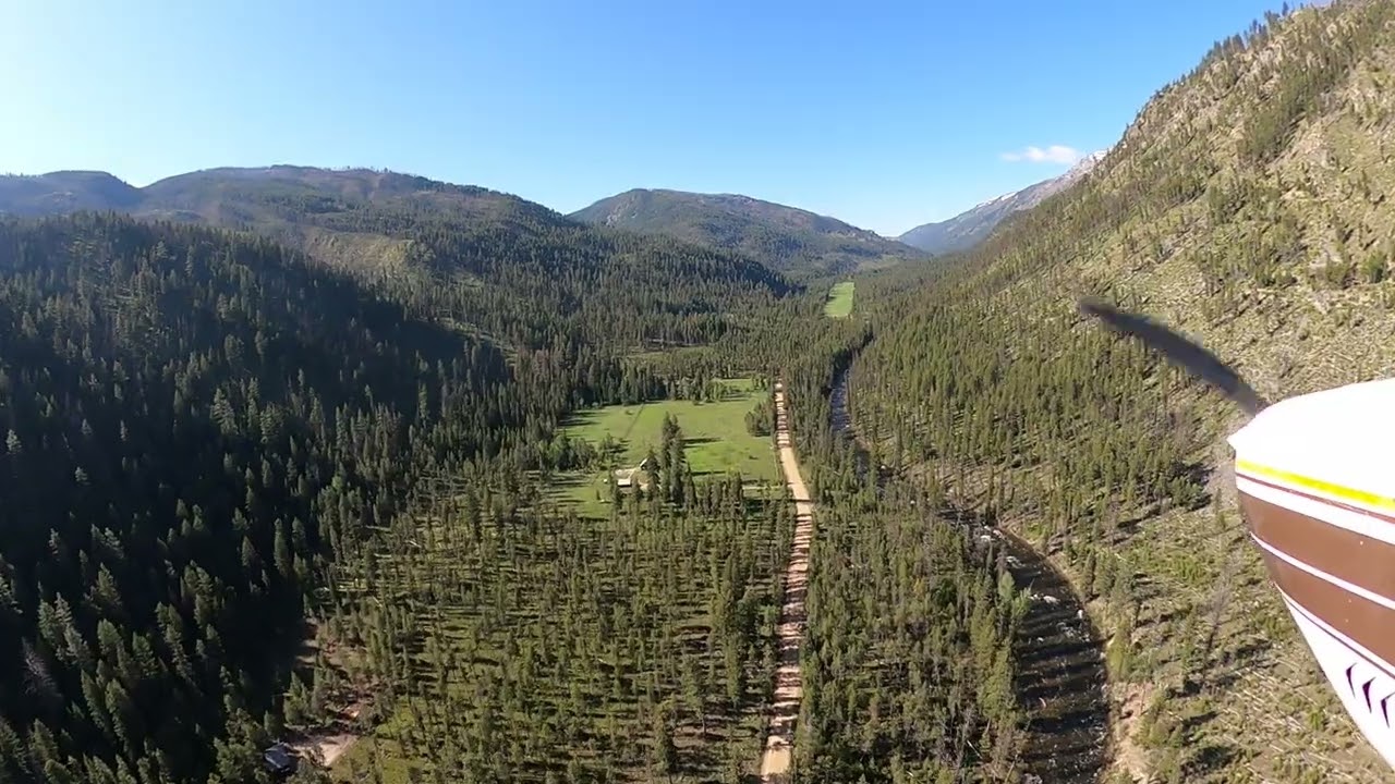 Johnson Creek Airstrip landing